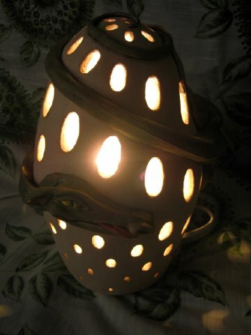 светильник керамический 1800руб.